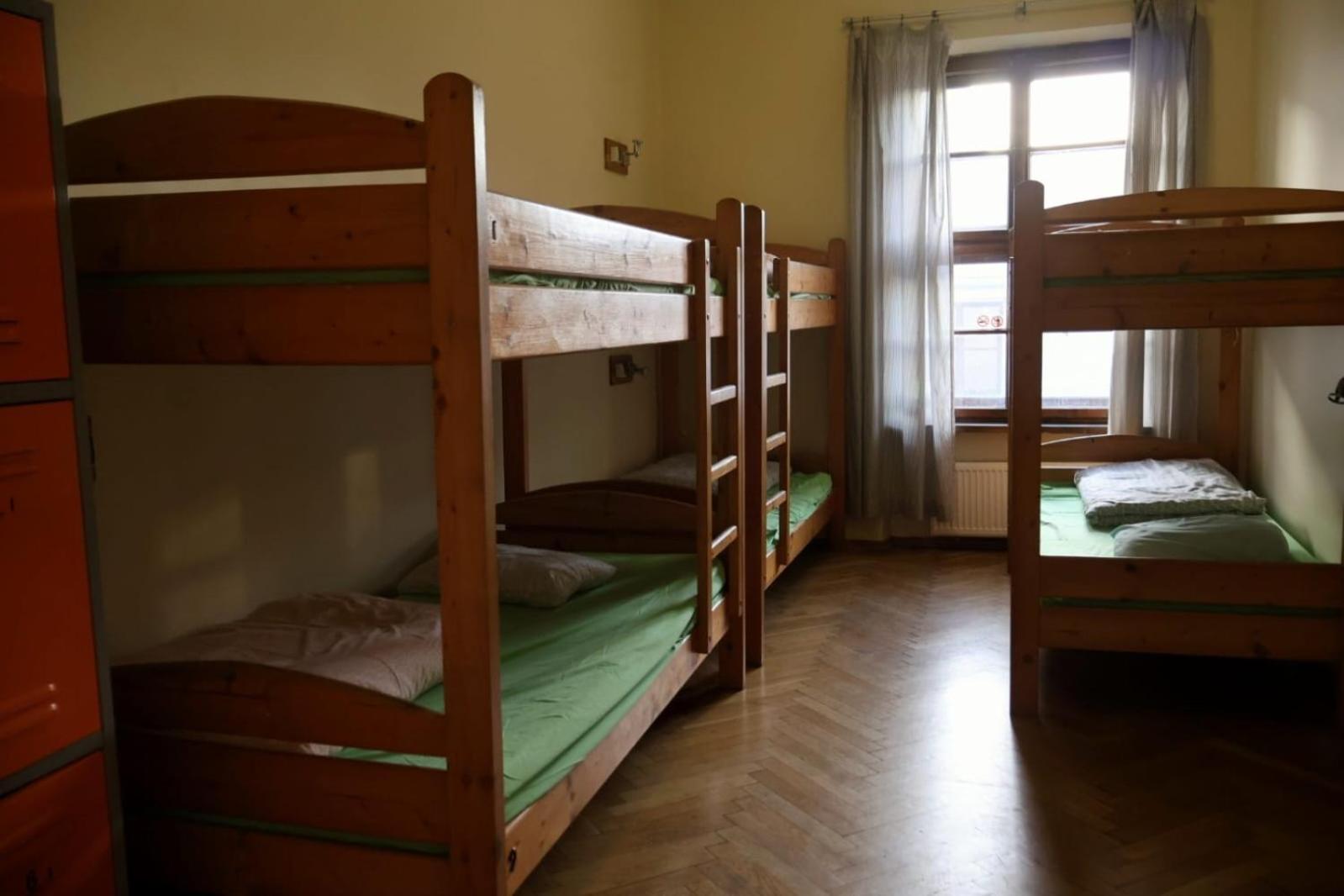50 People Apartment Краков Экстерьер фото