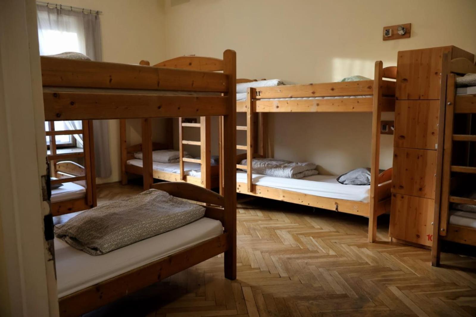 50 People Apartment Краков Экстерьер фото