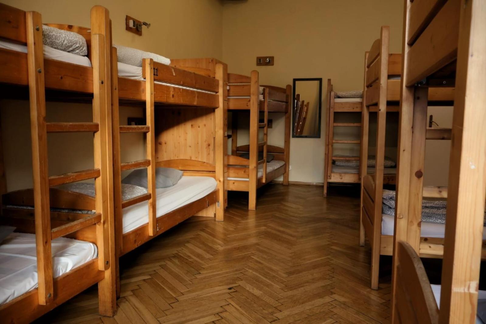 50 People Apartment Краков Экстерьер фото